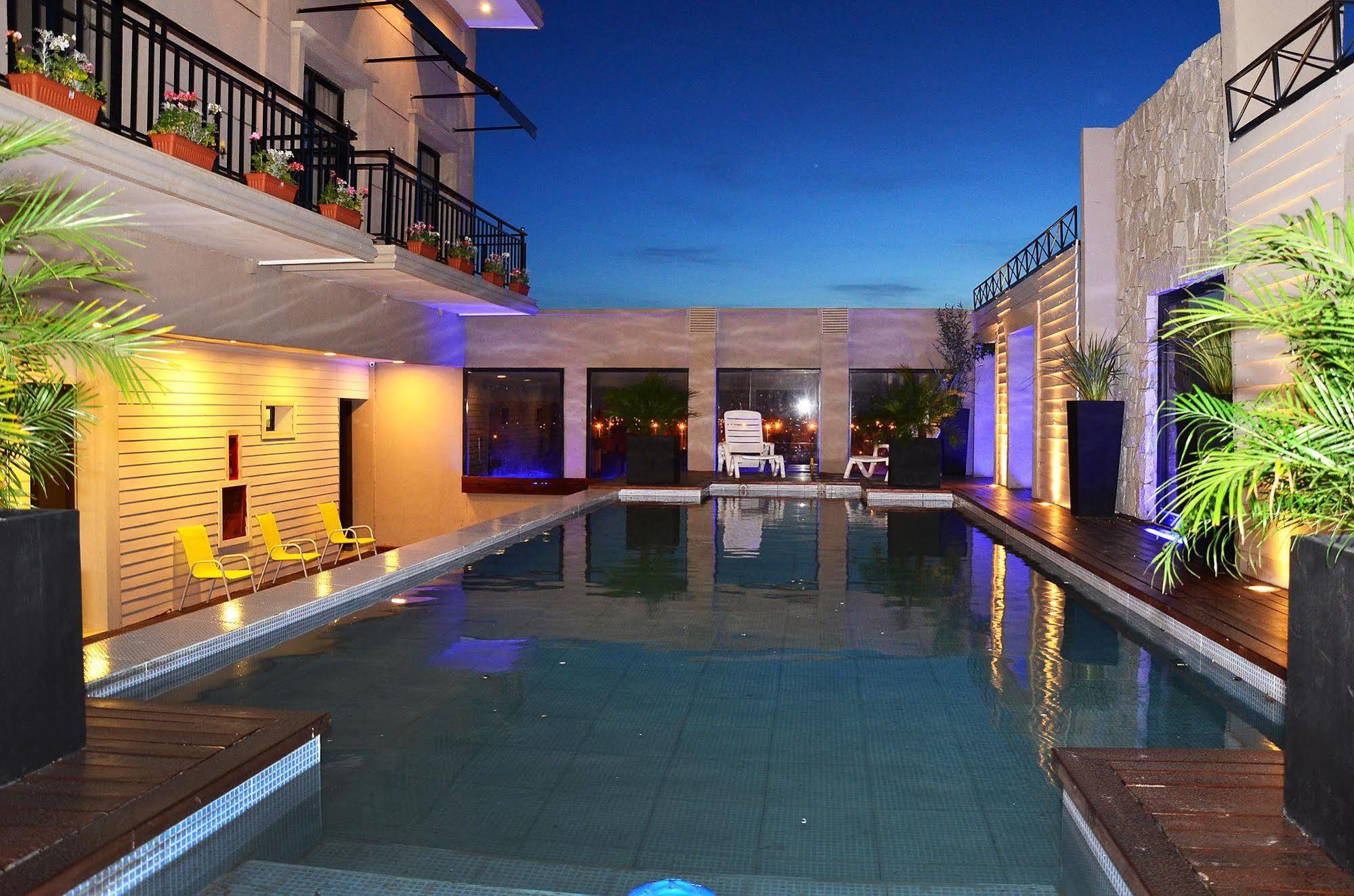 Le Parc Hotel & Suite Villa María 외부 사진
